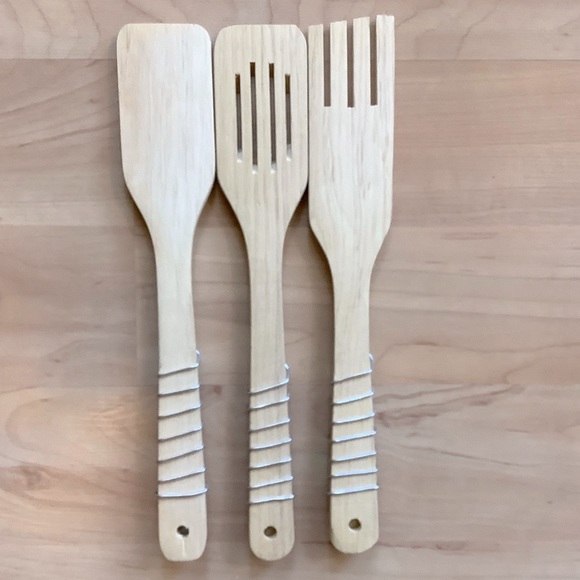 Wooden Kitchen Utensils Decorative Set of 3 - Picture 2 of 4